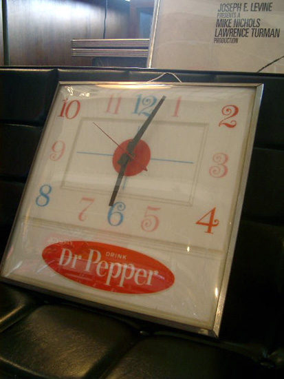 画像: Dr Pepperクロックライト